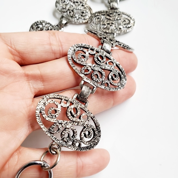 Vintage western concho  belt

Silver - Picture 4 of 9